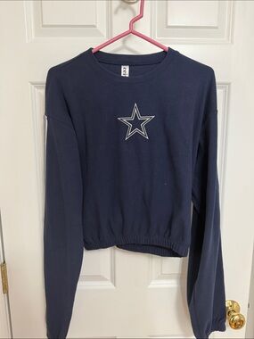 Navy Women's Star Embroidered Pullover Sweater